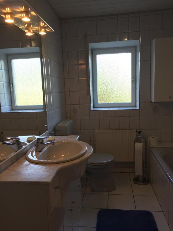 Apartment 4-zimmer Auf Resthof *