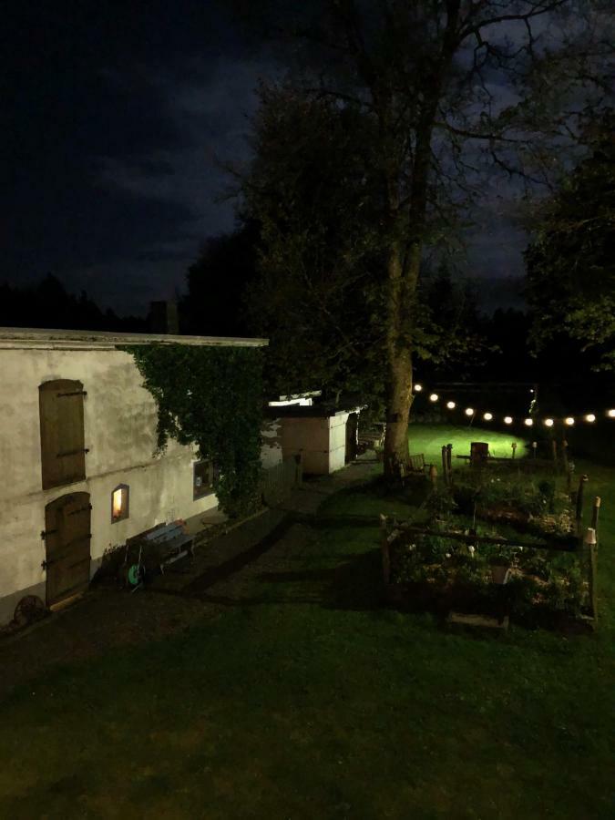 4-zimmer Auf Resthof Apartment